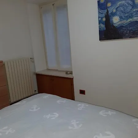 아파트 Stefano House 베르첼리